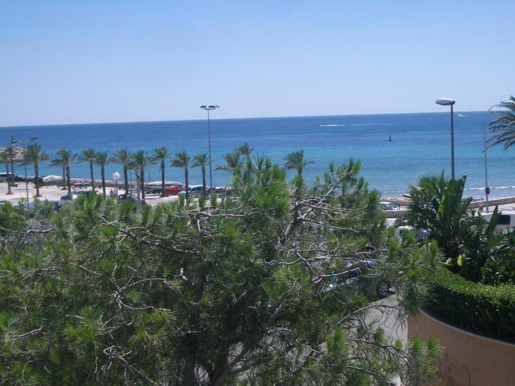 1ª Linea Reformado Y Frente Al Puerto Deportivo Firmamos Contrato Si El Cliente Lo Solicita Aunque Es Necesario Hacer La Reserva Para Poder Comunicarse Оспиталет-дель-Инфанте Экстерьер фото