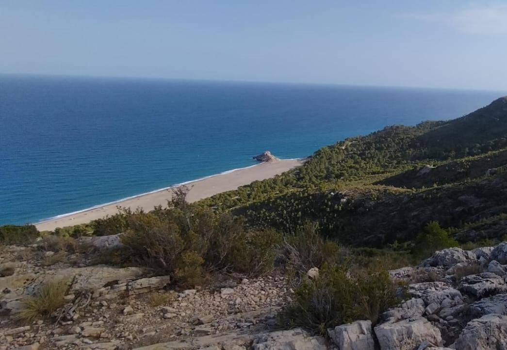 1ª Linea Reformado Y Frente Al Puerto Deportivo Firmamos Contrato Si El Cliente Lo Solicita Aunque Es Necesario Hacer La Reserva Para Poder Comunicarse Оспиталет-дель-Инфанте Экстерьер фото